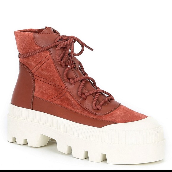 Gianni Bini Wonder-Lust Lug Sole Platform Booties Size 7 - Picture 1 of 4